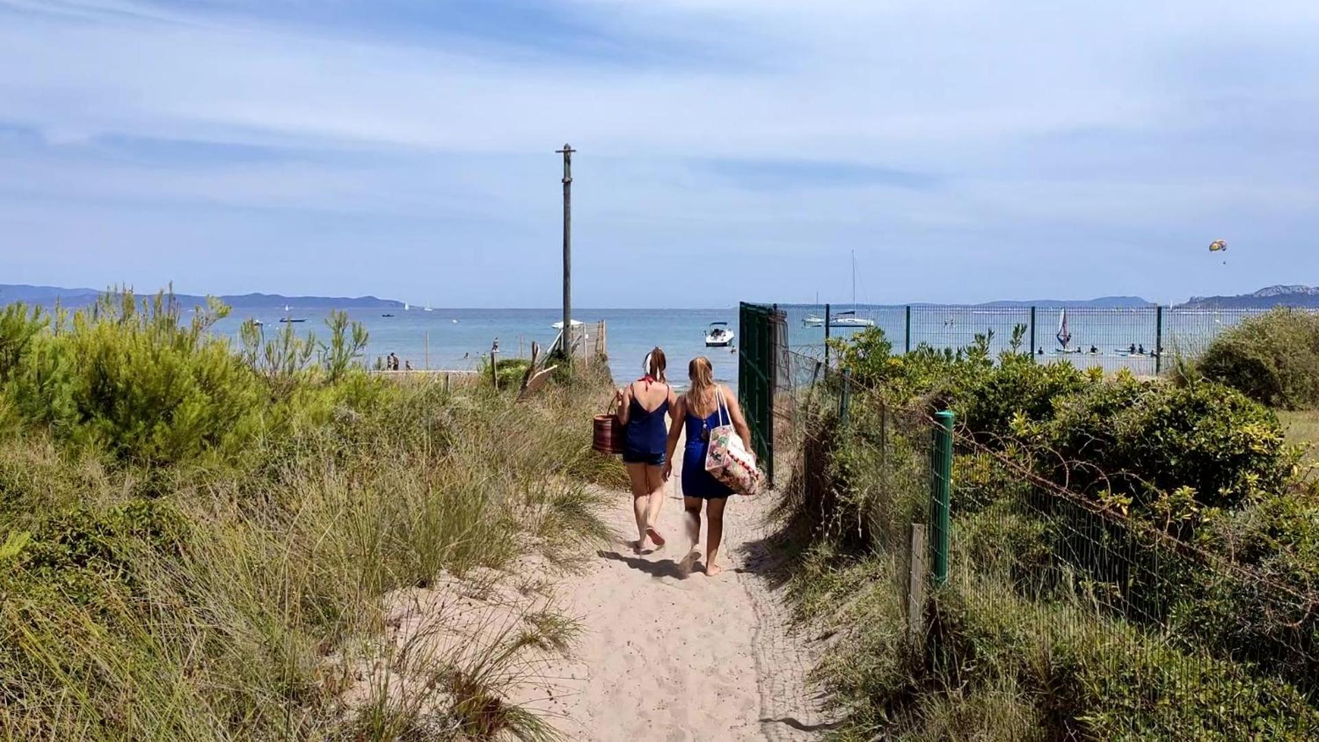 Camping La Bergerie Plage Hyères Exterior foto