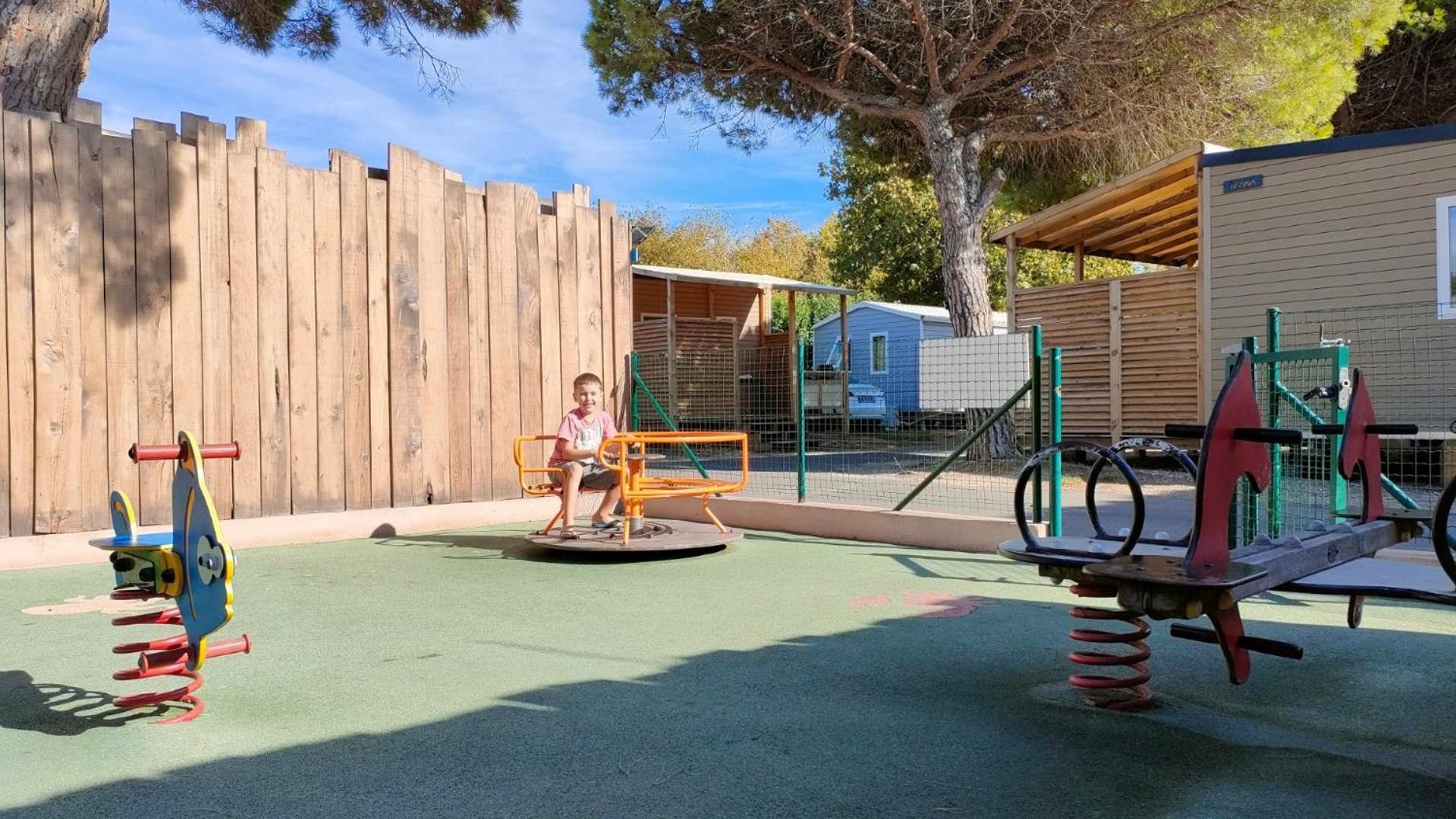 Camping La Bergerie Plage Hyères Exterior foto